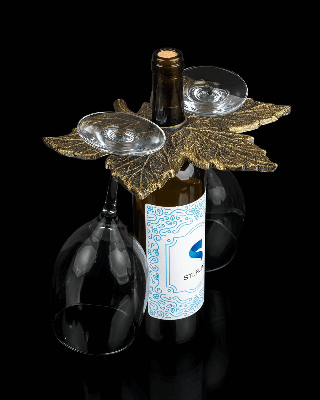 Elegant leaf wine glass holder with two glasses, perfect for wine enthusiasts and fall decor.